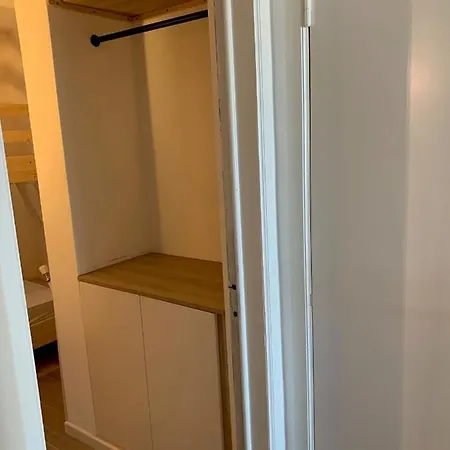 Les Pieds Dans Le Sable La Panne